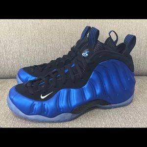 Blue and Black Foams !